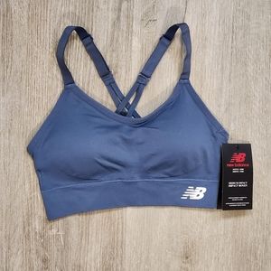 NWT new balance Medium Impact Sports Bra Blue Size S/P